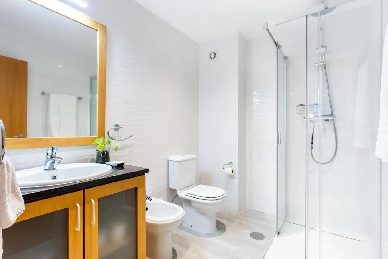 Large Family Apartment - Marina Park Lagos